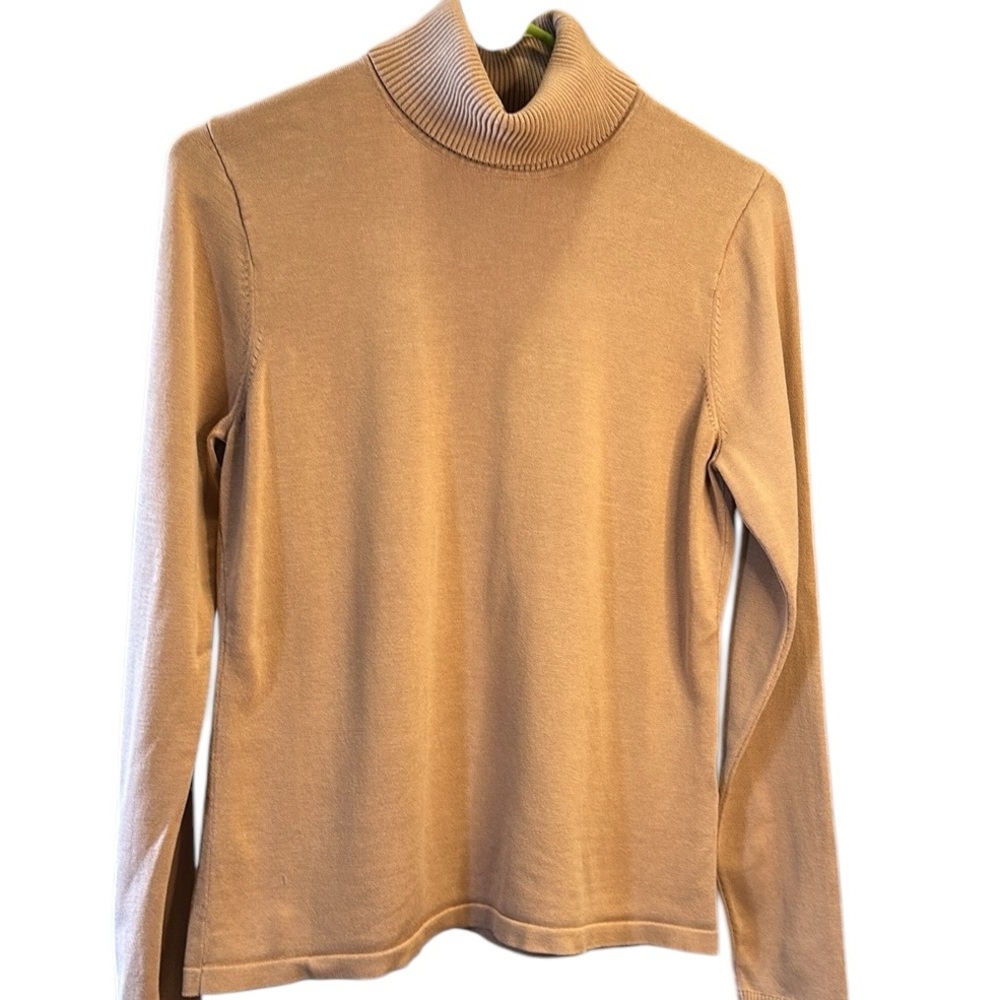 August Silk Ribbed Turtleneck Sweater size small